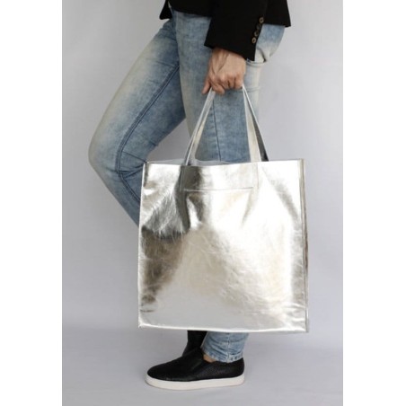 UMA - duża minimalistyczna torebka skórzana - KOLOR srebrny